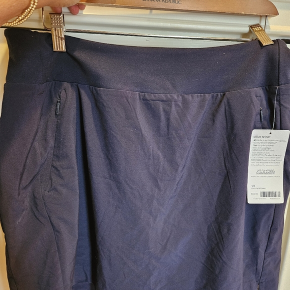 Athleta Soho skort in Navy size 12 NWT. /LULULEMON / Athletic skort/ hiking / - Picture 6 of 8